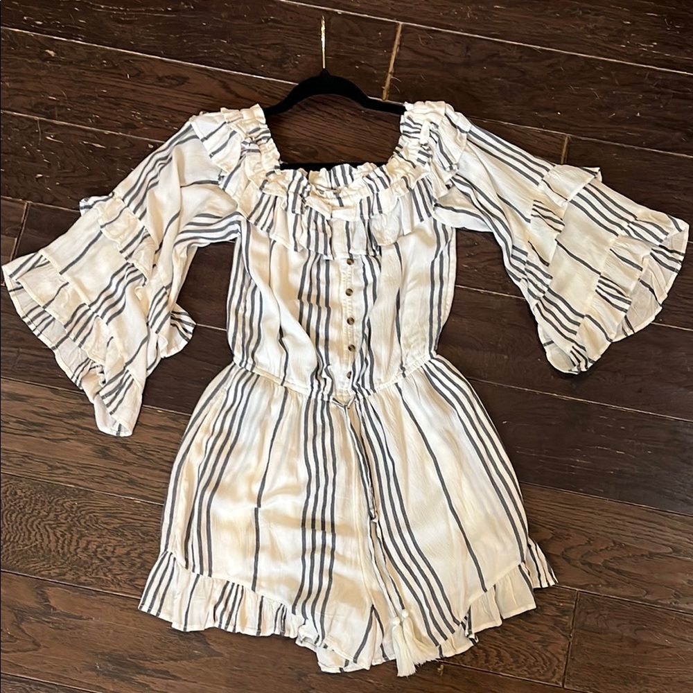 American Eagle Outfitters Navy and White Striped Garment